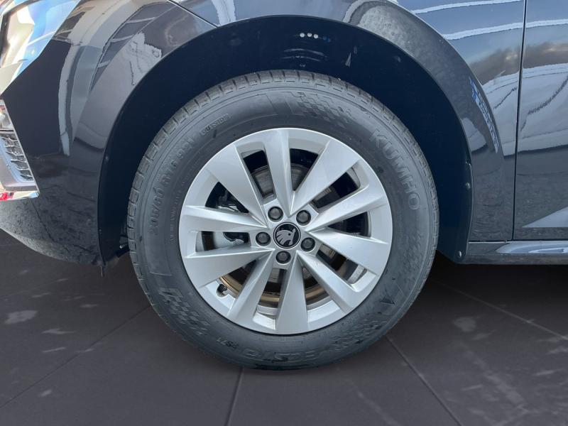 Škoda Kamiq Essence TSI