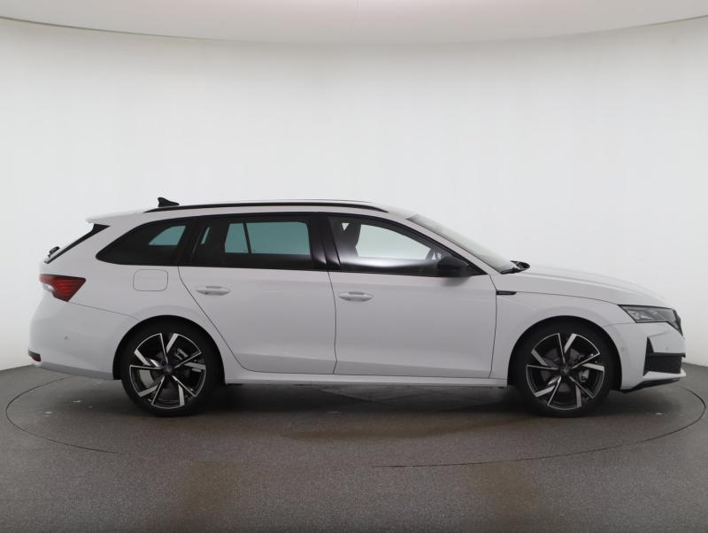 Škoda Octavia Combi Sportline TDI DSG