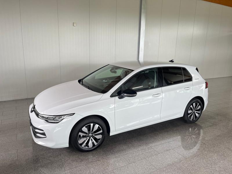 VW Golf Life TSI