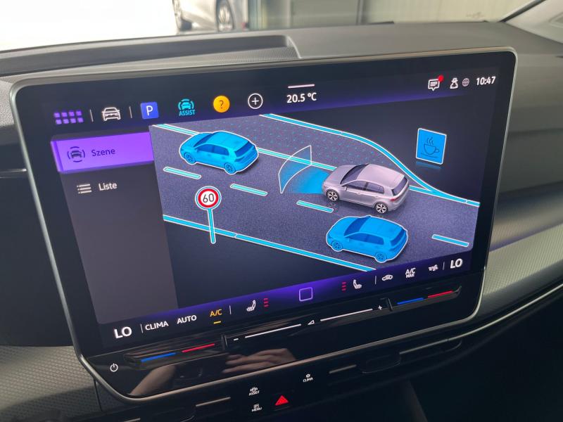 VW Golf Life TSI