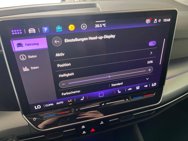 VW Golf Life TSI