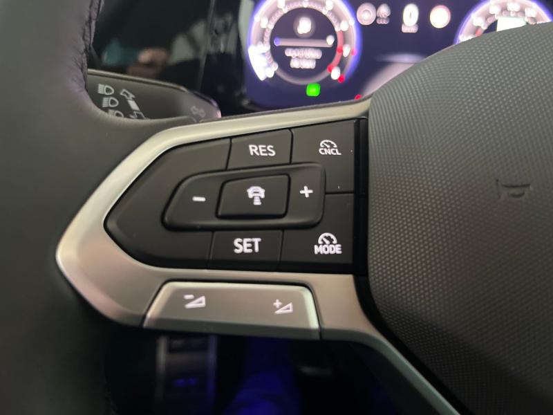VW Golf Life TSI