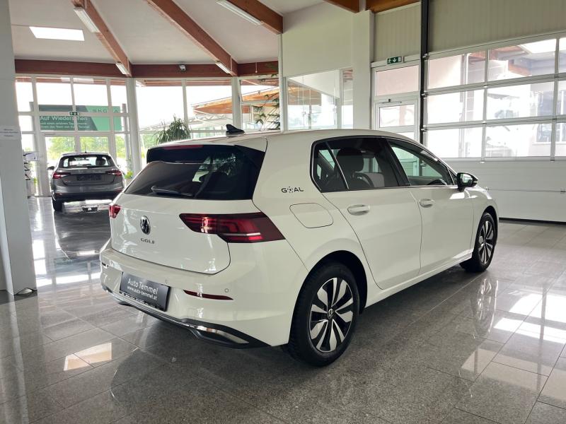 VW Golf Life TSI