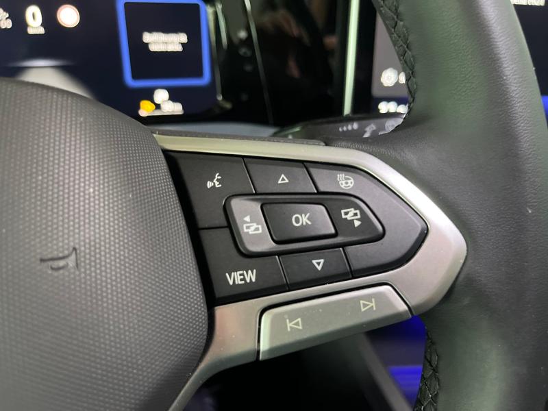 VW Golf Life TSI