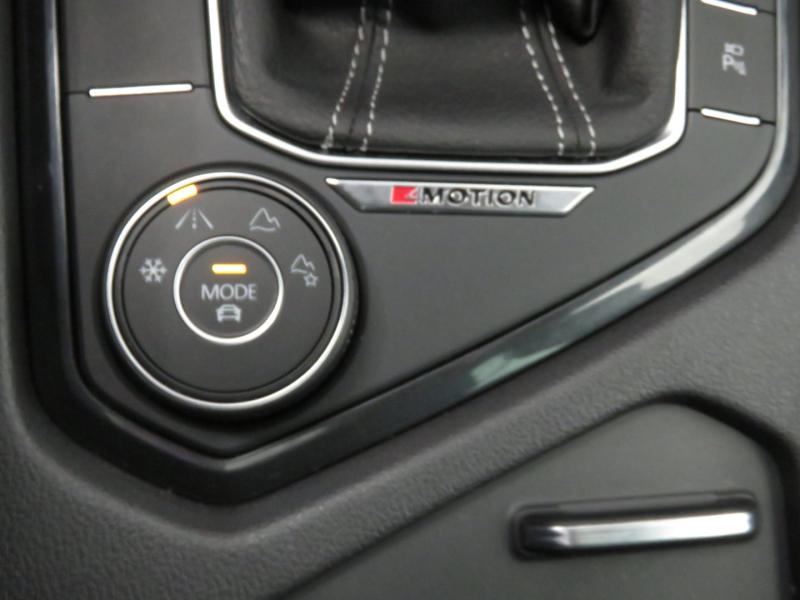 VW Tiguan R-Line TDI SCR 4MOTION DSG