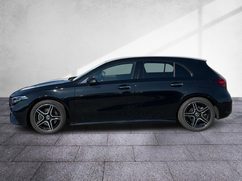 MERCEDES-BENZ A 220 4MATIC AMG-Line