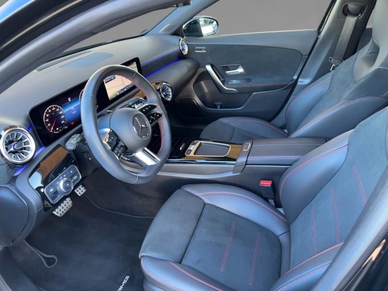 MERCEDES-BENZ A 220 4MATIC AMG-Line