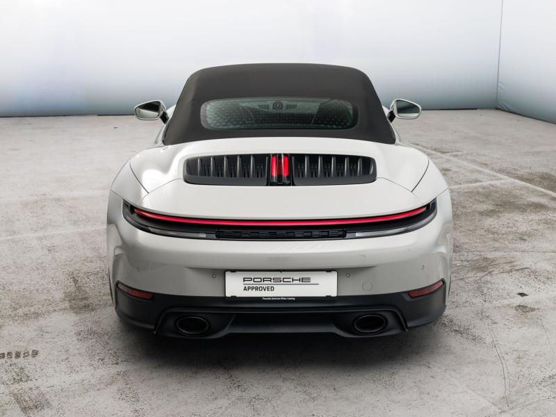 Porsche 911 Carrera Cabriolet