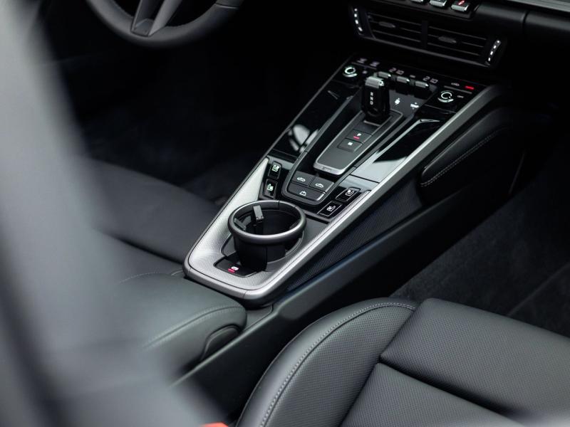 Porsche 911 Carrera Cabriolet