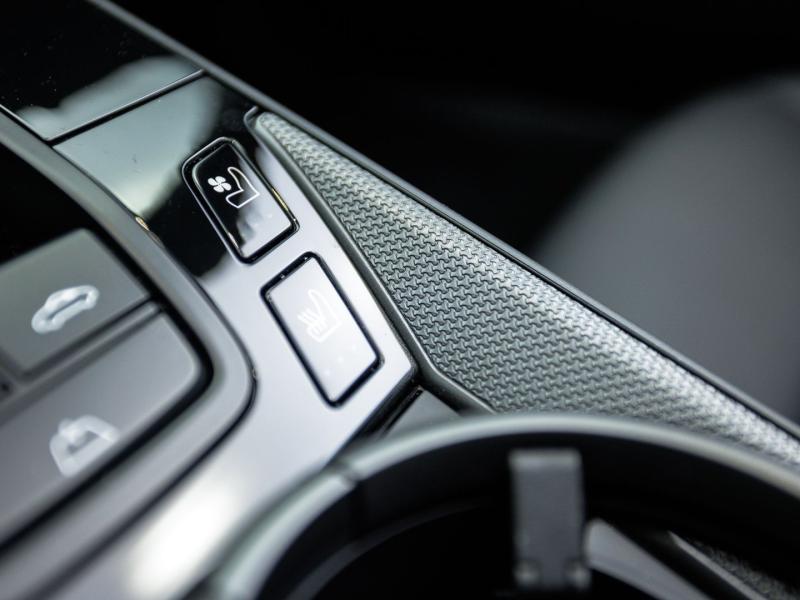 Porsche 911 Carrera Cabriolet