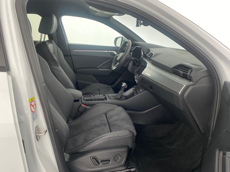 Audi Q3 Sportback 35 TFSI admired