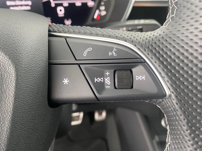 Audi Q3 Sportback 35 TFSI admired