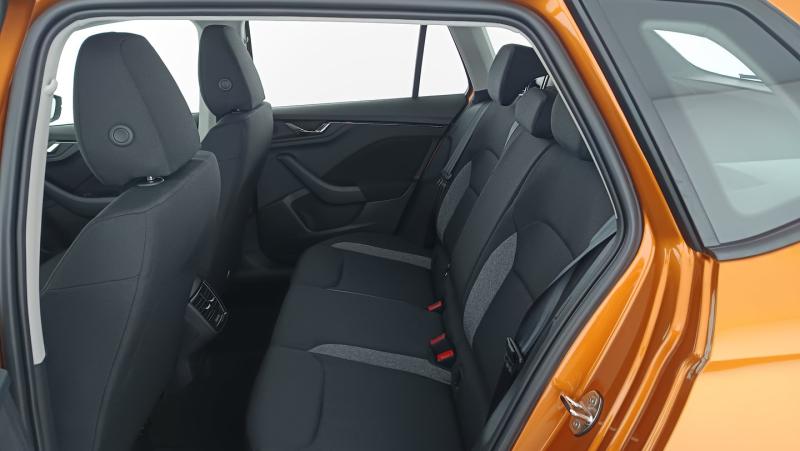 Škoda Kamiq Essence TSI DSG