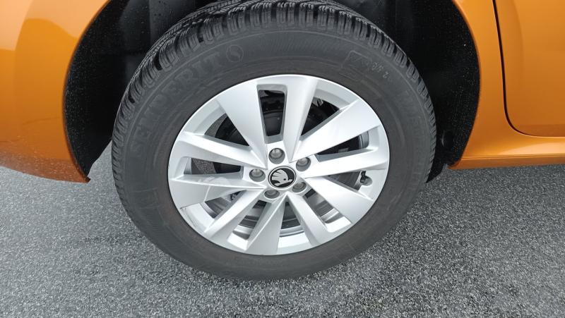 Škoda Kamiq Essence TSI DSG