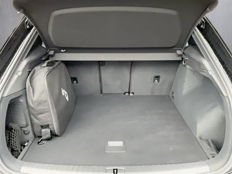 Audi Q3 e-tron 45 TFSI e