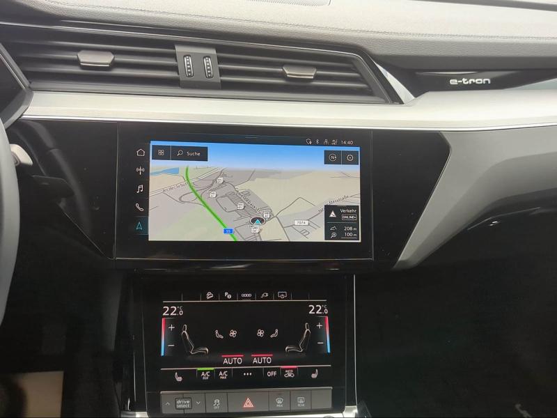 Audi Q8 Sportback 55 e-tron quattro business