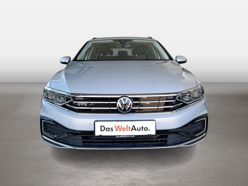 VW Passat Variant GTE