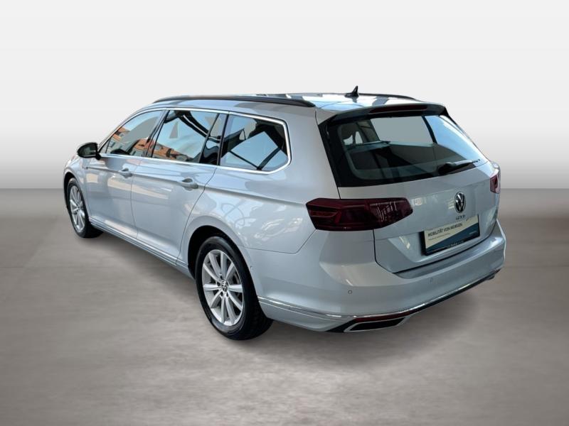 VW Passat Variant GTE