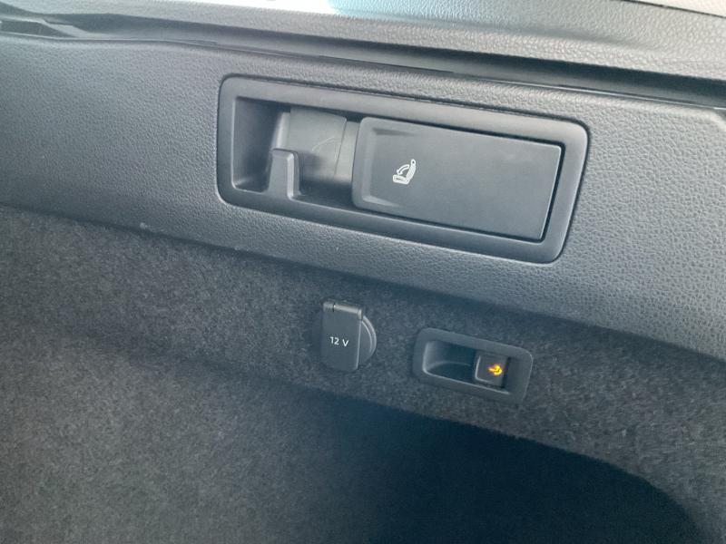 VW Passat Variant GTE