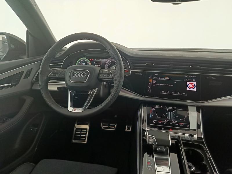 Audi Q8 TFSI e quattro 290 kW
