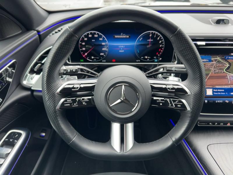 MERCEDES-BENZ E 300 de 4MATIC T-Modell