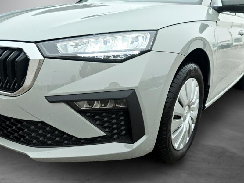 Škoda Scala Essence TSI