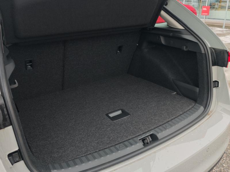 Škoda Scala Essence TSI