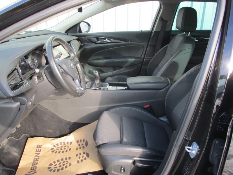 Opel INSIGNIA ST INN 1.6 S/S 6G 136