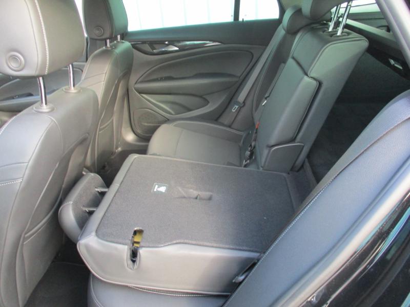 Opel INSIGNIA ST INN 1.6 S/S 6G 136