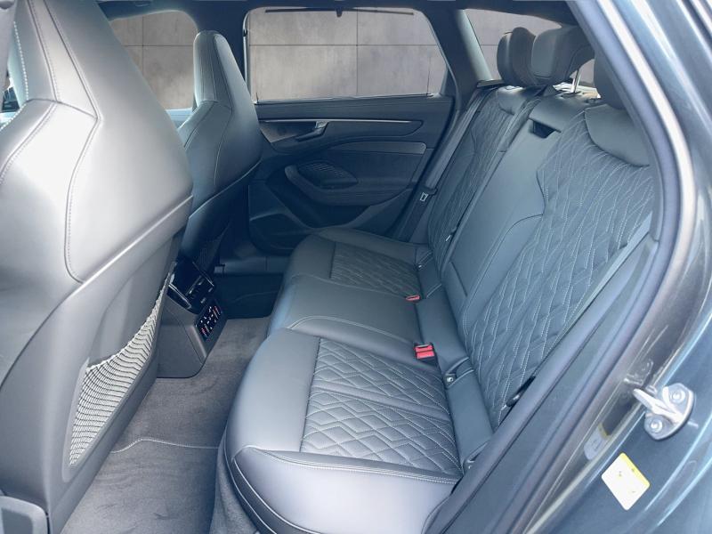 Audi A6 Avant e-hybrid quattro 270 kW