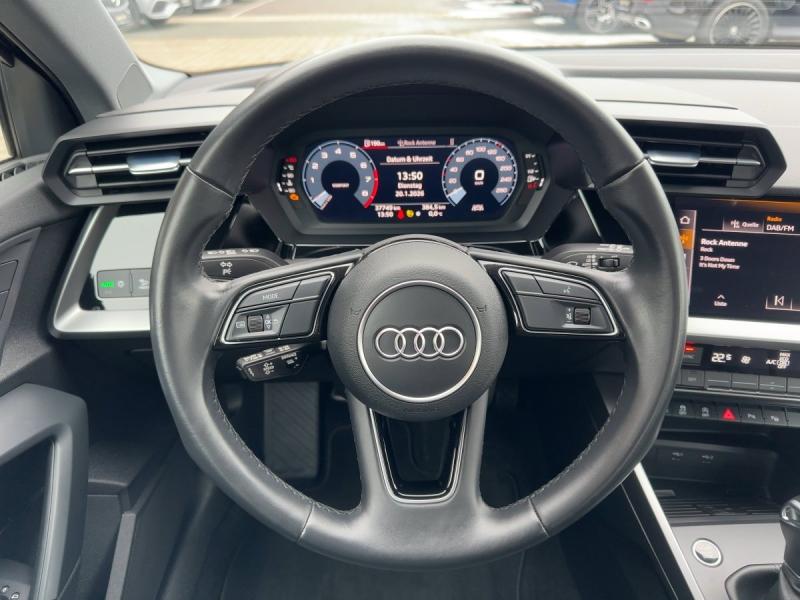 Audi A3 SB 30TFSI select