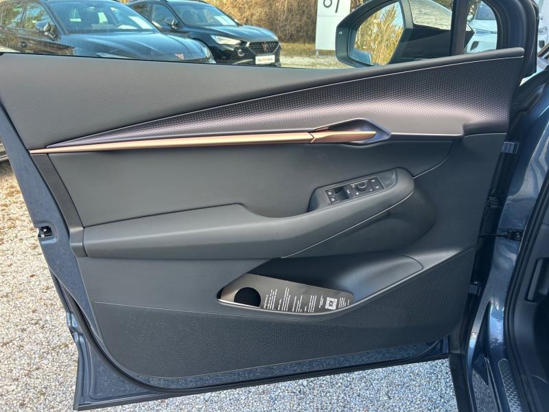 CUPRA Tavascan 210kW/286PS