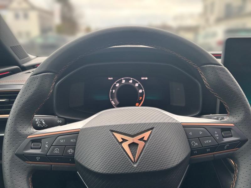 CUPRA Leon 1.5 TSI 150 PS ACT