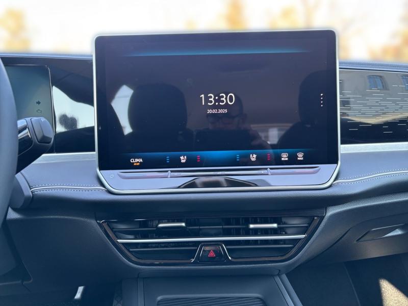 VW Passat Variant Business TDI DSG