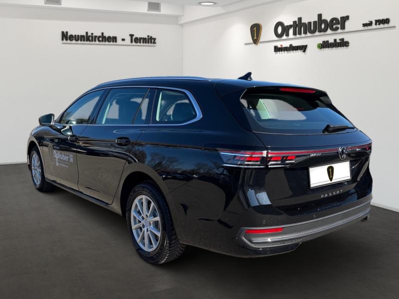 VW Passat Variant Business TDI DSG