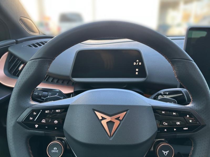 CUPRA Tavascan 210kW/286PS