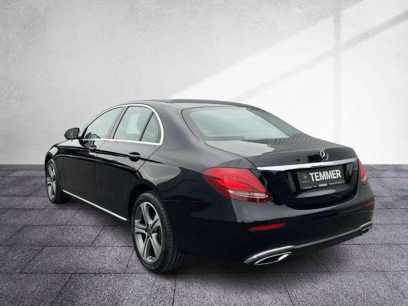 MERCEDES-BENZ E 200 d Limousine