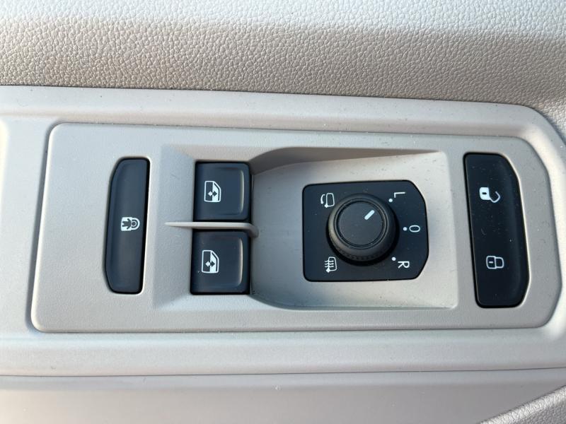 VW Multivan Business TDI