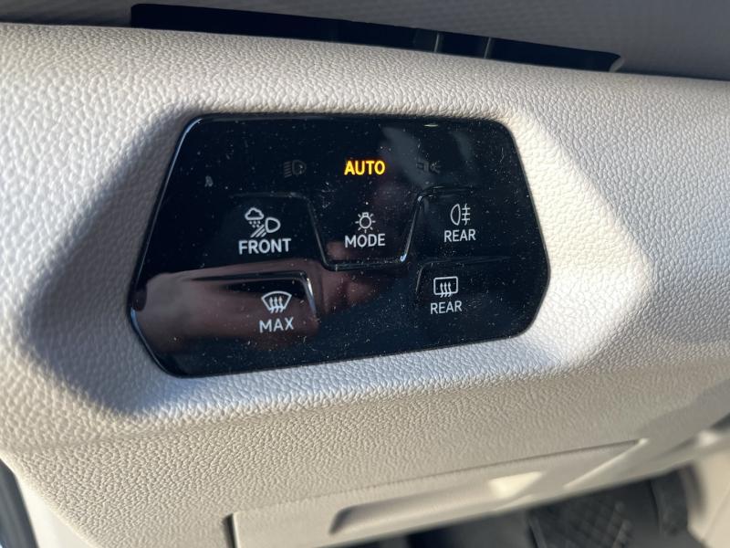 VW Multivan Business TDI