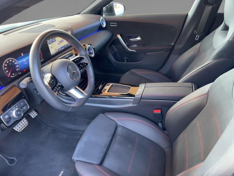 MERCEDES-BENZ CLA 250 4M Shooting Brake