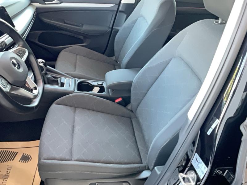 VW Golf Life TSI