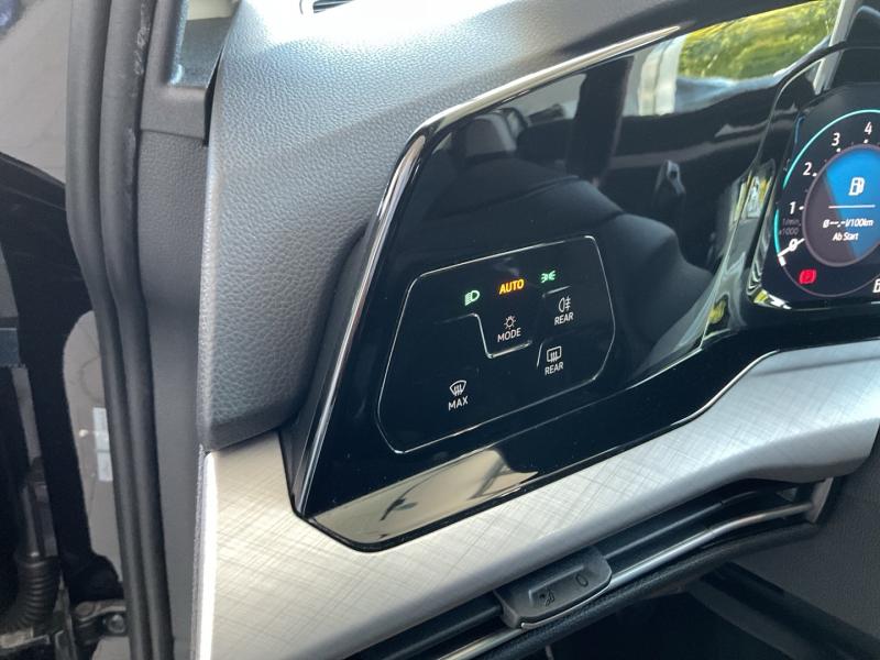VW Golf Life TSI