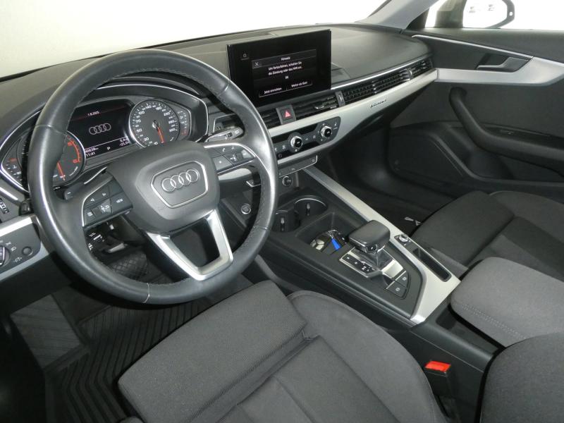 Audi A4 Avant 40 TDI quattro basis