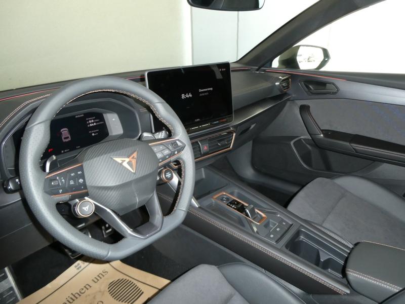CUPRA Leon e-HYBRID 150/204