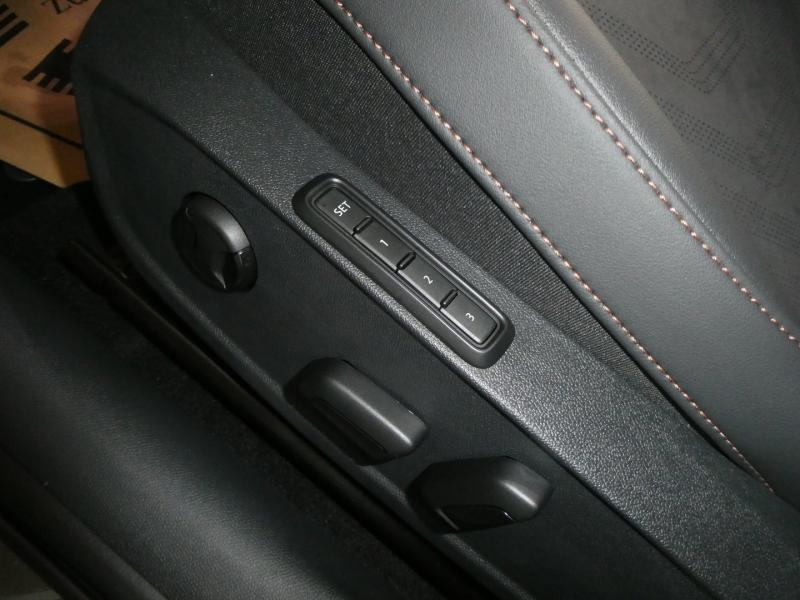 CUPRA Leon e-HYBRID 150/204