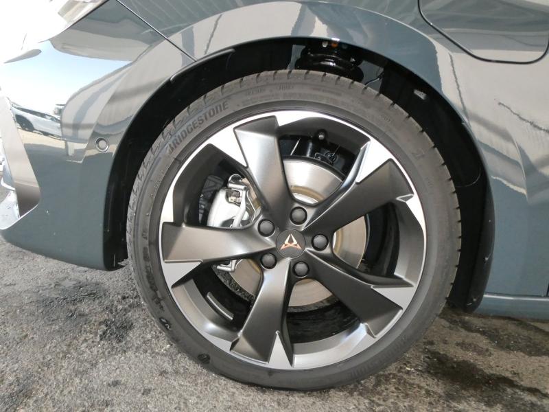 CUPRA Leon e-HYBRID 150/204