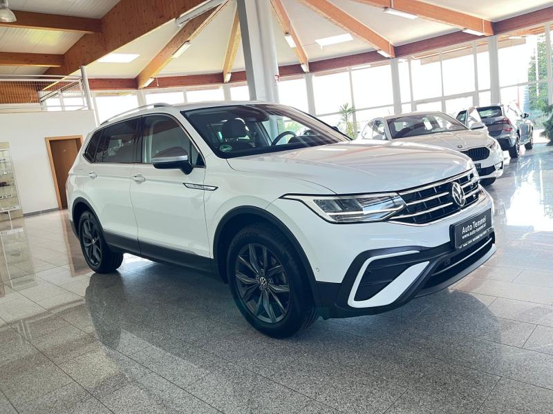 VW Tiguan Allspace Life TDI 4MOTION DSG