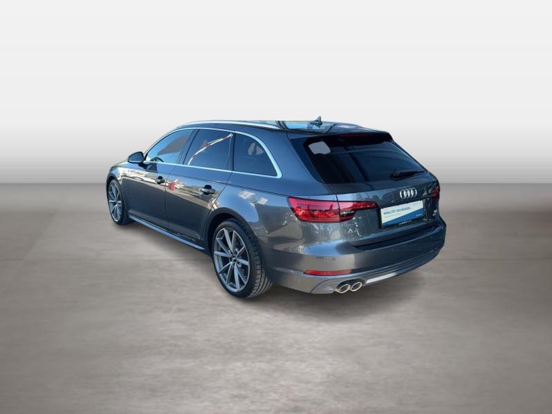 Audi A4 Avant 2.0 TDI quattro Sport