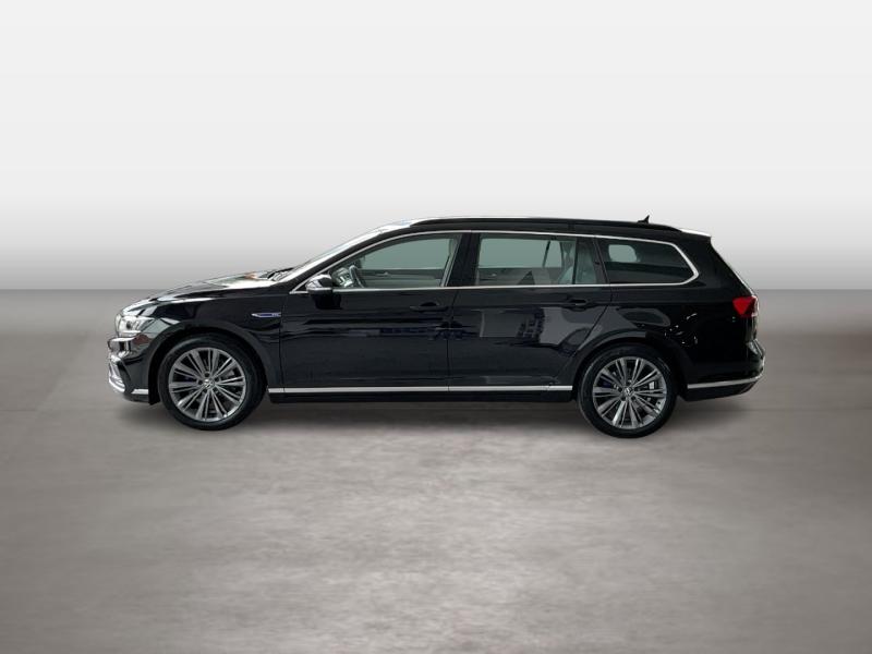 VW Passat Variant GTE