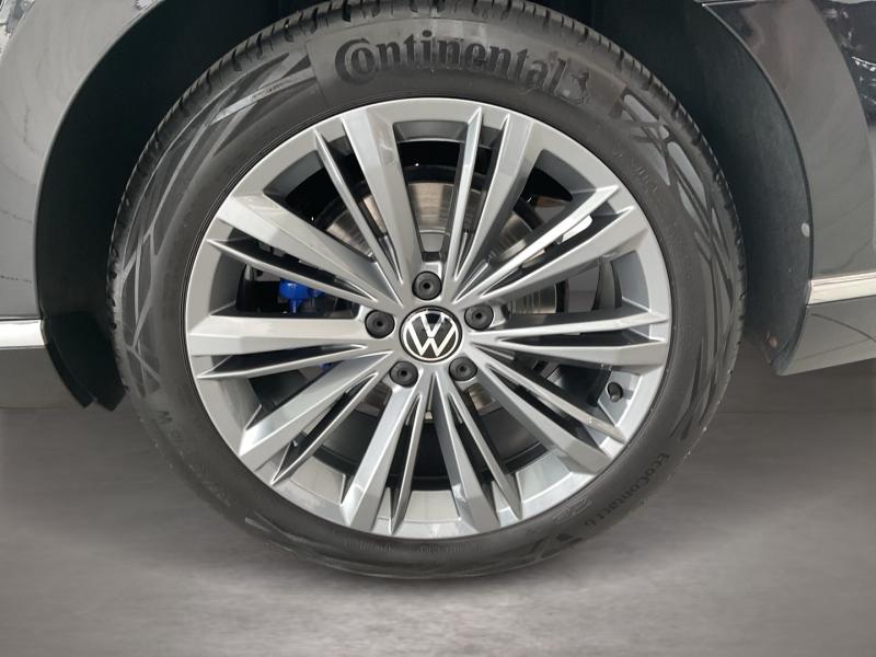 VW Passat Variant GTE